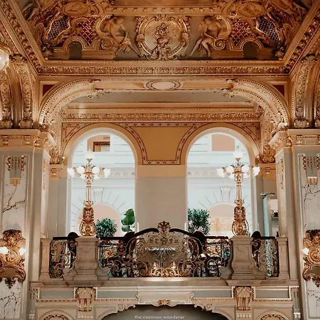 Appartement Secret Charming Steps To Basilica Boedapest