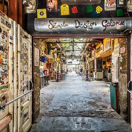 Apartamento Secret Charming Steps To Basilica Budapest