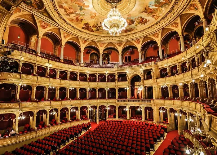 公寓 Secret Charming Steps To Basilica 布达佩斯